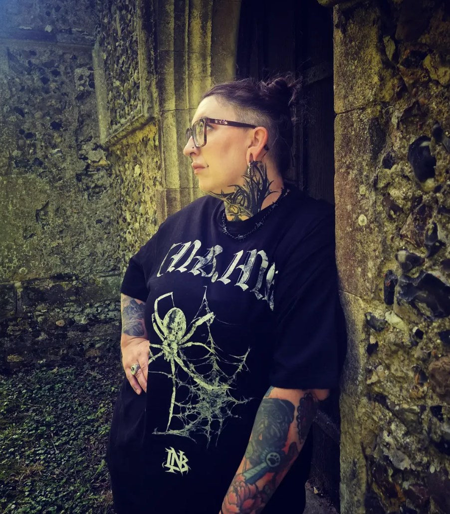 NIGHTHUNT - PERFECT TRAP - Oversize Shirt